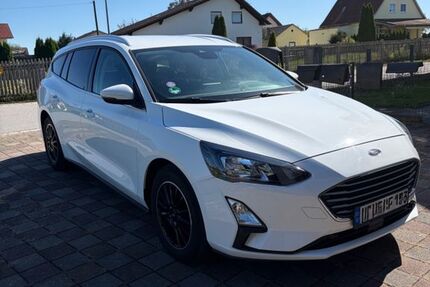 Ford Focus 82.763 km 17.900 &euro; Moos 94554