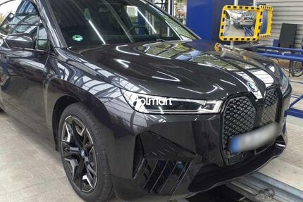 BMW iX 29.889 km 46.386 € Eschborn 65760