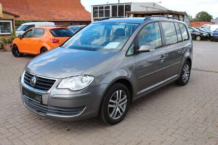 VW Touran 328.358 km 3.650 &euro; Neustadt am Rübenberge 31535