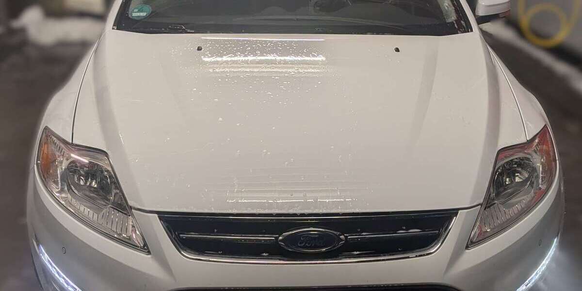 Ford Mondeo 284.710 km 2.950 &euro; Mantel 92708