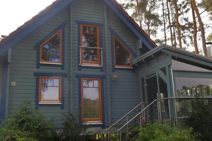 Allergrundstück - Wunderschönes EF-Holzblockhaus in SüdoheWinsen zimmer