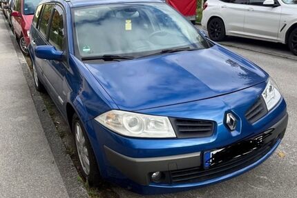 Renault Megane 178.185 km 2.600 &euro; München 81377