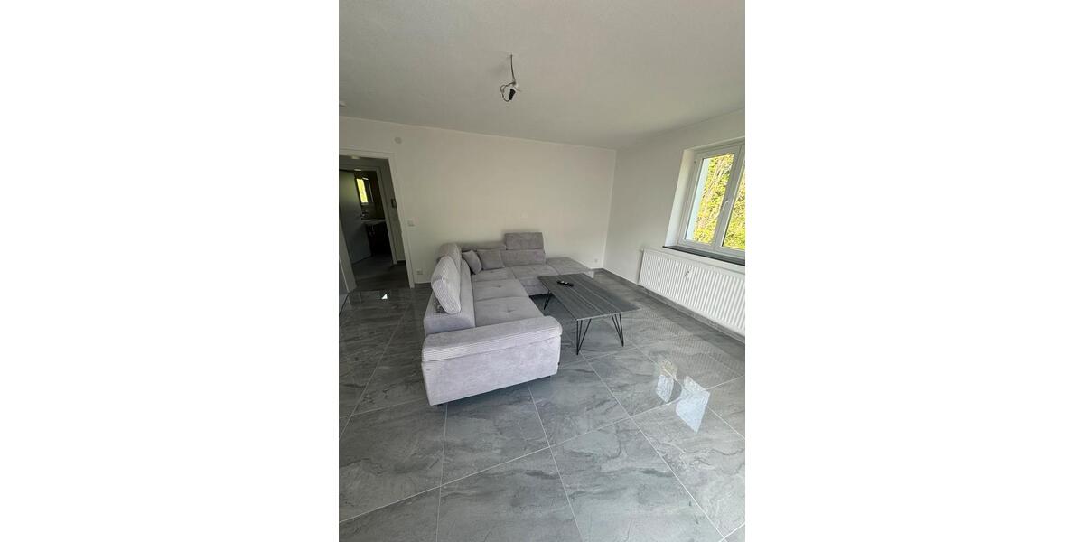 Etagenwohnung Memmingen - 2.5 Zimmer, 70 m&sup2;, 1.200&euro; | Angebot:26350725