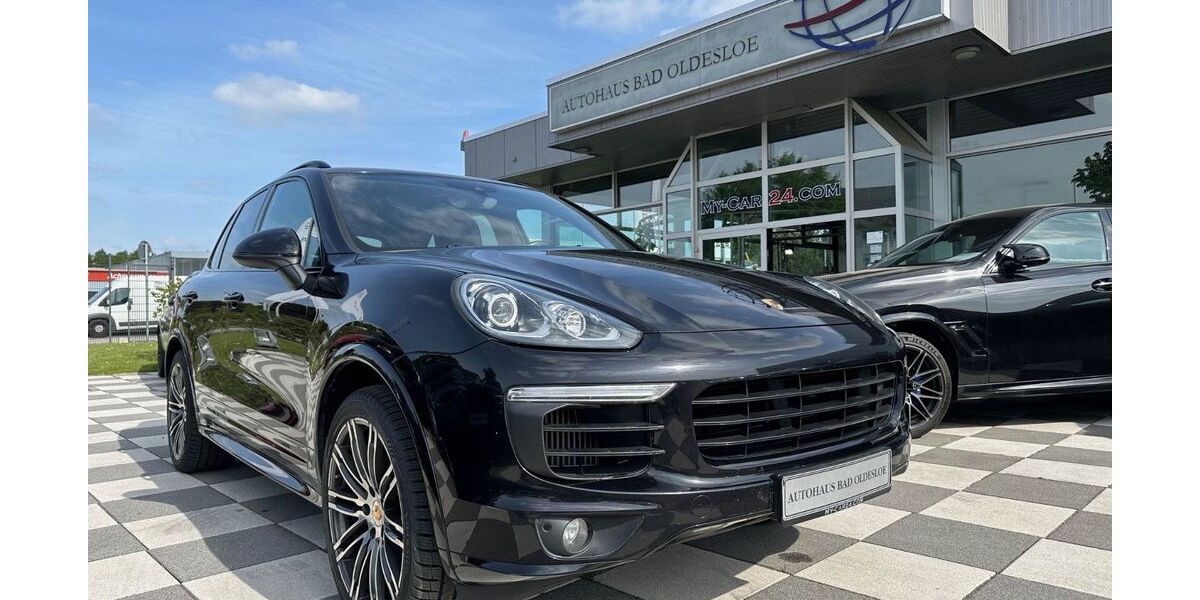 Porsche Cayenne 215.000 km 29.888 &euro; Bad Oldesloe 23843