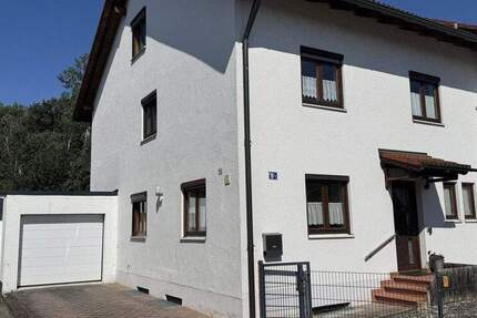 Haus Oberstimm Oberstimm - 6 Zimmer, 198 m&sup2;, 555.000&euro; | Angebot:25755181