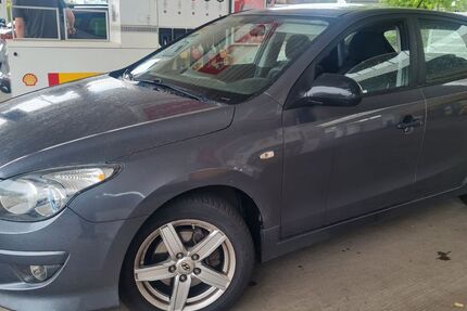 Hyundai i30 67.000 km 3.850 &euro; Moers 47441
