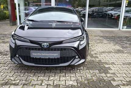 Toyota Corolla 70.000 km 21.560 € Stadthagen 31655