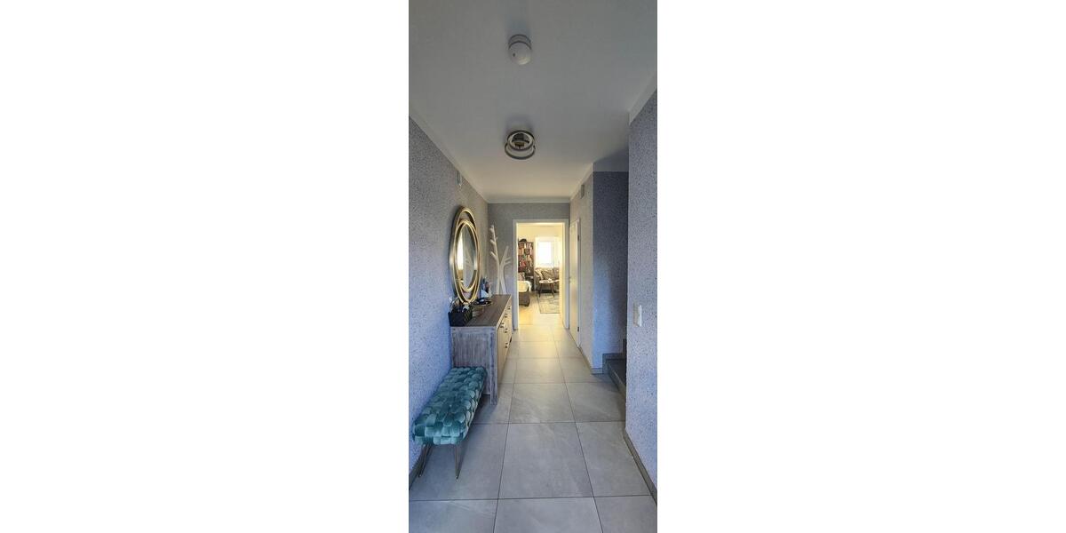 Reihenhaus Bad Honnef - 5 Zimmer, 145 m&sup2;, 1.900&euro; | Angebot:24813573