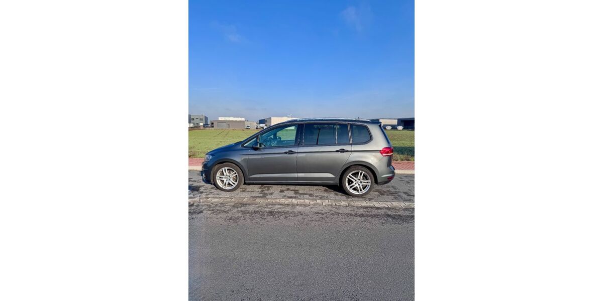 VW Touran 89.000 km 19.980 &euro; Bocholt 46397