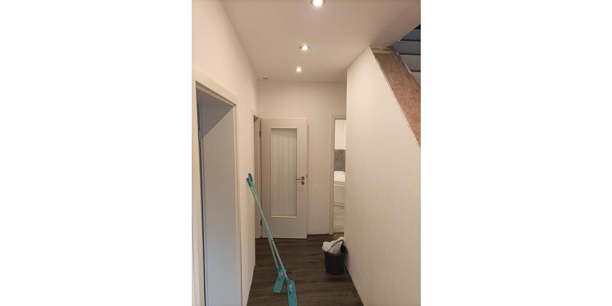 Etagenwohnung Zella-Mehlis Mehlis - 4 Zimmer, 100 m&sup2;, 800&euro; | Angebot:26340938