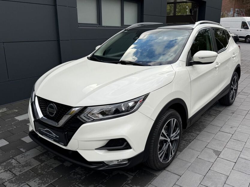 Nissan Qashqai 82.000 km 16.500 € Herford 32051