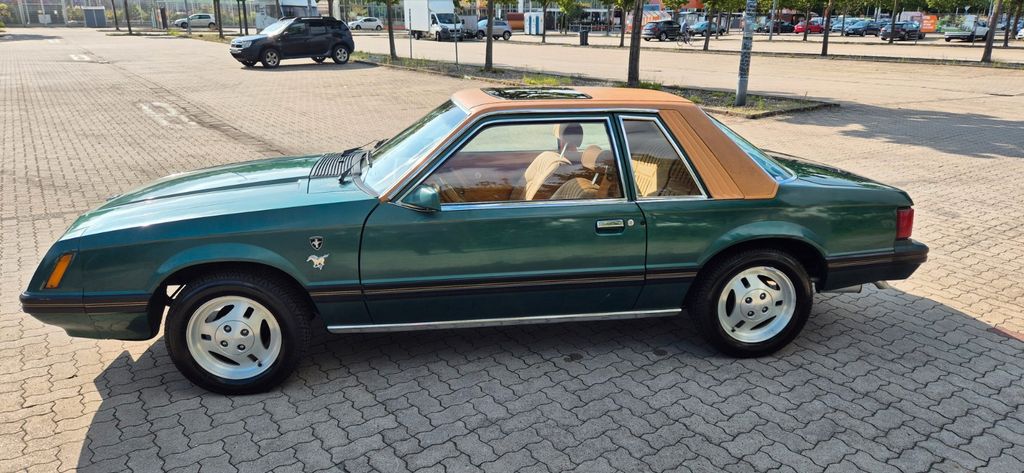 Ford Mustang 33.665 km 8.900 &euro; Pattensen 30982