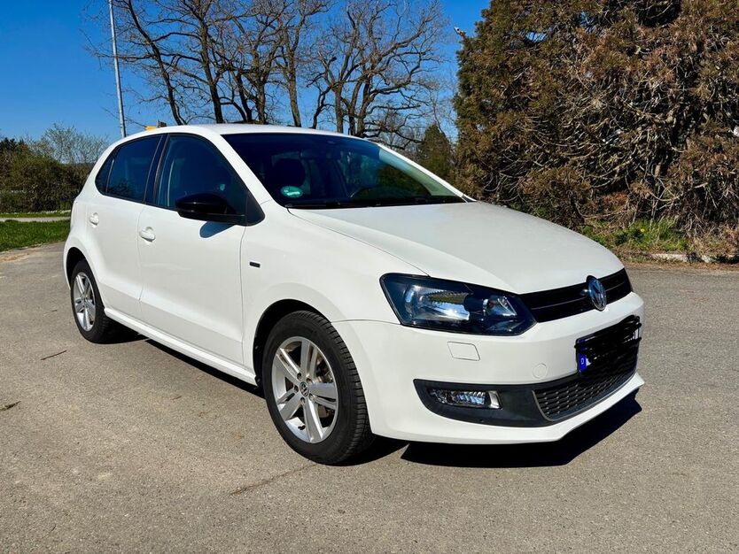 VW Polo 48.000 km 8.499 € singen 78224