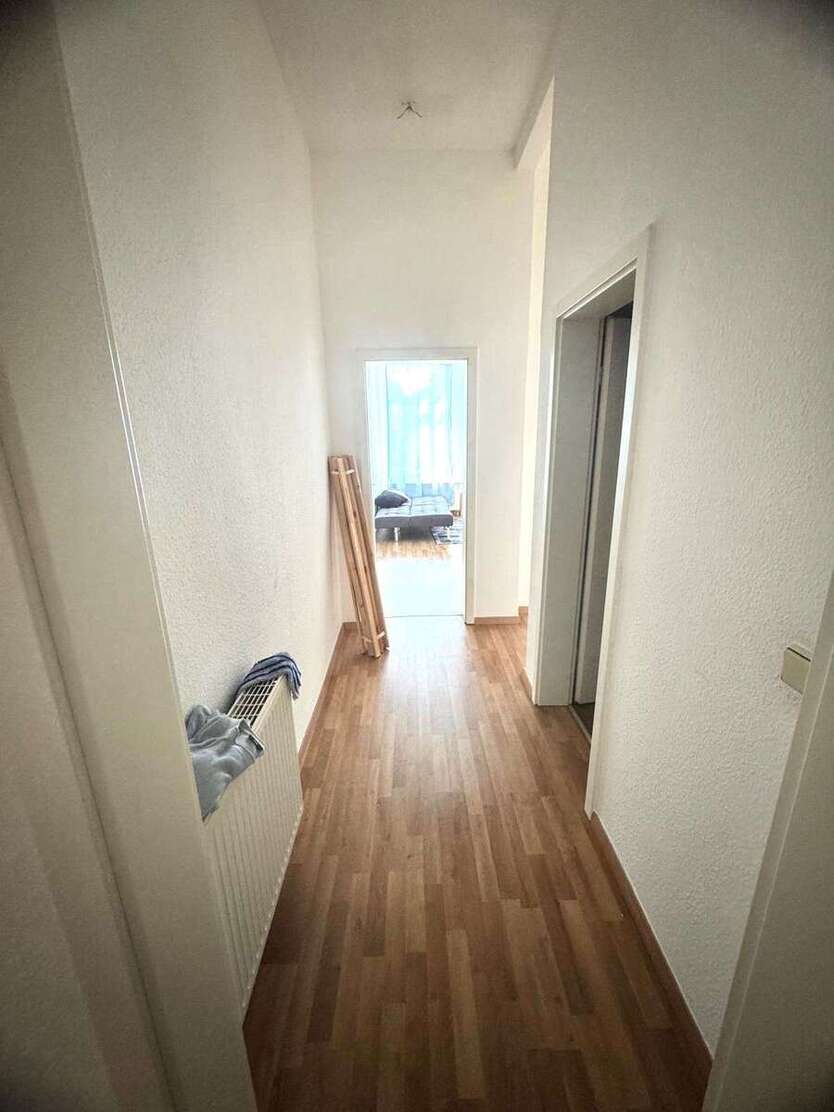 * Familien Willkommen * 4 Zimmer Wohnung Großzügige Wohnung mit Gestaltungspotenzial 4 zimmer