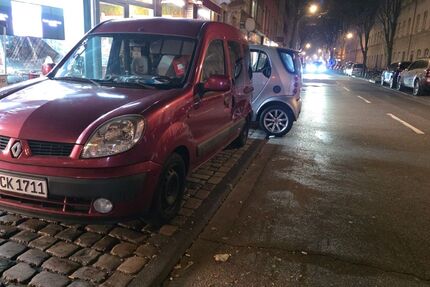 Renault Kangoo 129.500 km 1.090 &euro; Köln 50739