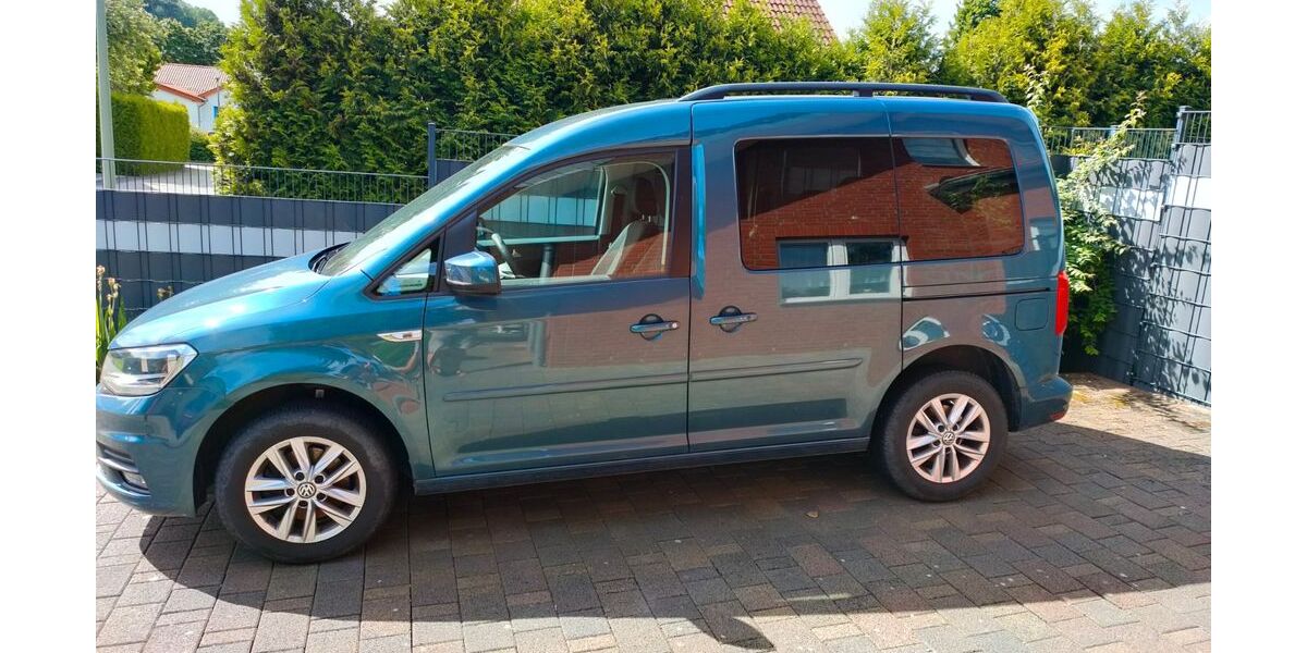 VW Caddy 58.500 km 19.250 &euro; Büren 33142