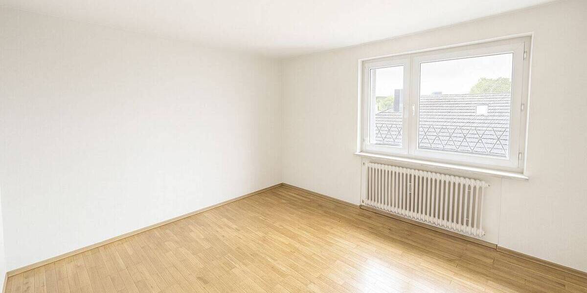 Etagenwohnung Enkenbach-Alsenborn Alsenborn - 6 Zimmer, 143 m&sup2;, 265.000&euro; | Angebot:25684603