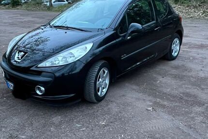 Peugeot 207 171.200 km 1.600 &euro; Köln 50676