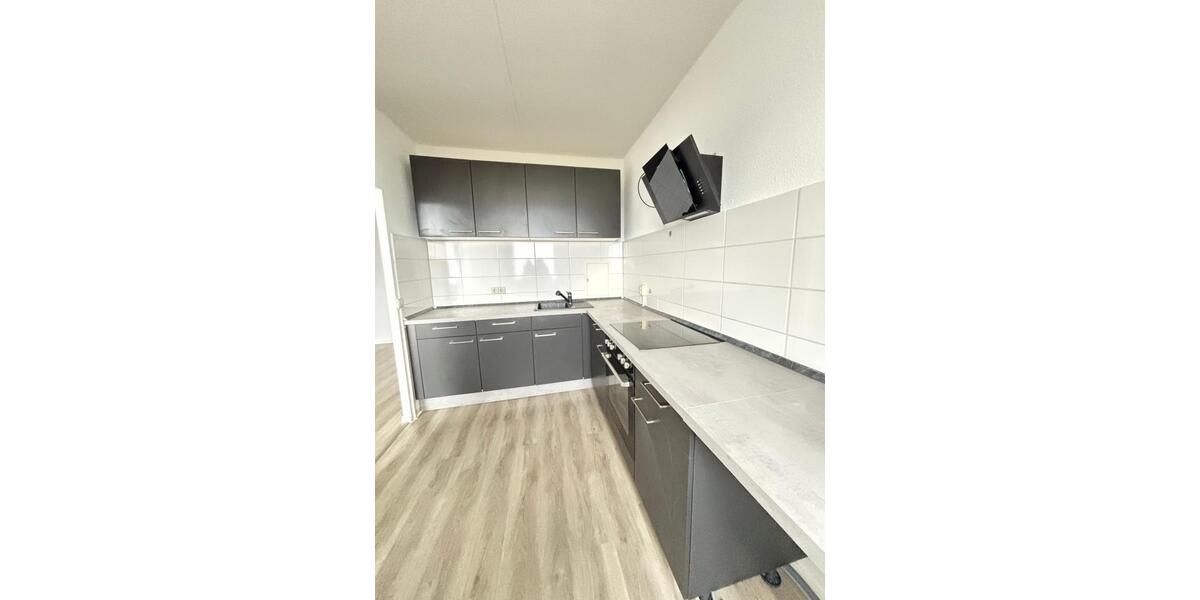 Dachgeschoßwohnung Jena Lobeda-Altstadt - 2 Zimmer, 55 m&sup2;, 600&euro; | Angebot:26367193