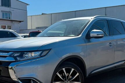 Mitsubishi Outlander 111.559 km 11.990 &euro; Fulda 36043