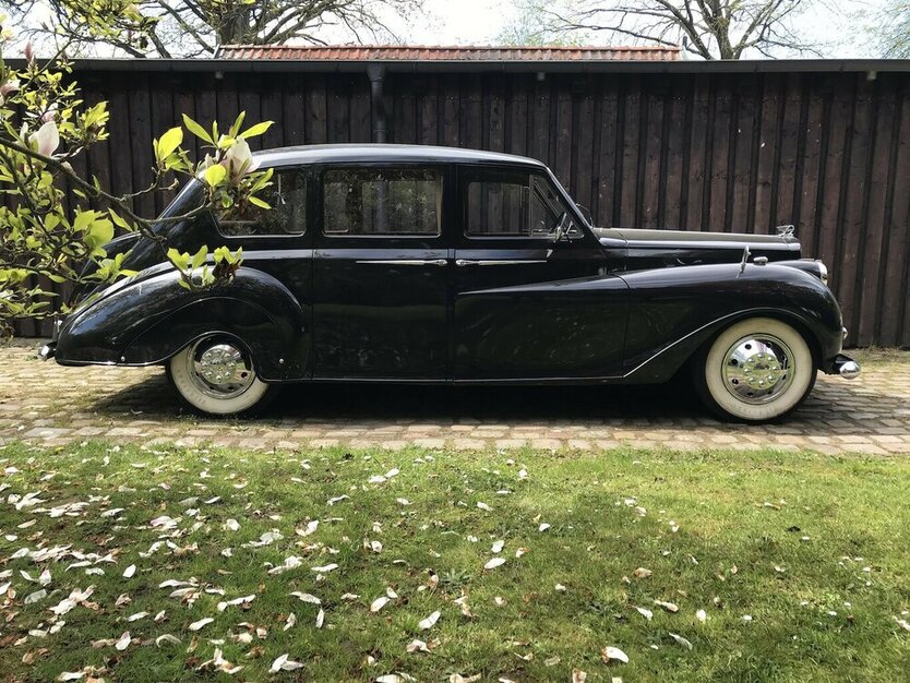 Austin Rover Austin Vanden Plas Princess Saloncar A135 67.679 km 14.999 € Hamburg 22339