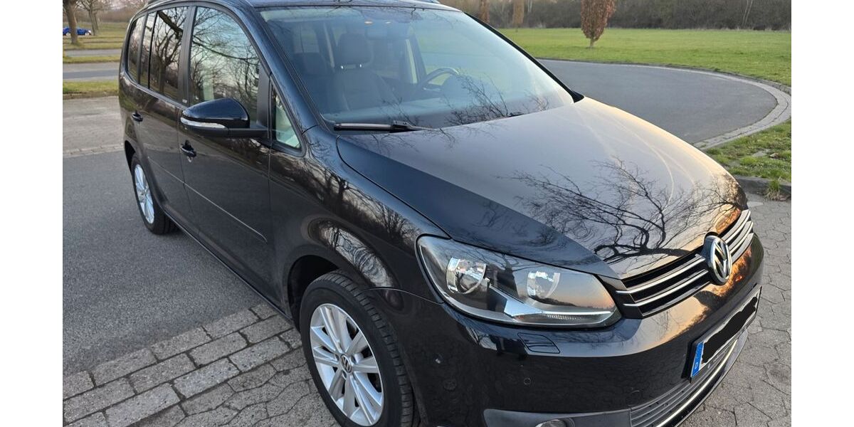 VW Touran 181.465 km 7.300 &euro; Salzgitter 38228