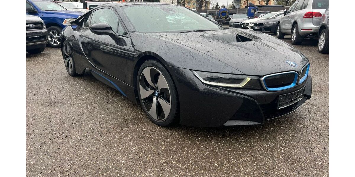 BMW i8 112.000 km 42.900 &euro; München 81243
