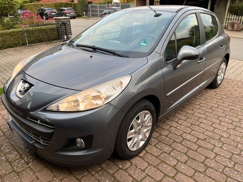 Peugeot 207 82.000 km 4.700 € Gülzow 21483