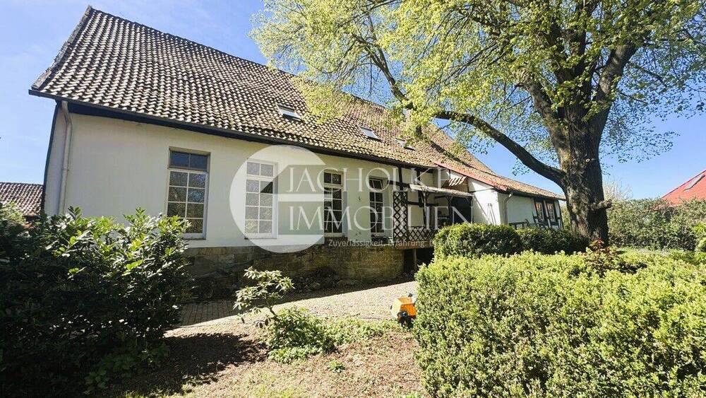 Mehrfamilienhaus, Wohnhaus Bad Münder am Deister / Nienstedt Nienstedt - 1 Zimmer, 720 m&sup2;, 745.000&euro; | Angebot:26902085