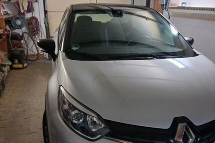 Renault Captur 98.000 km 10.100 &euro; niederer fläming 14913