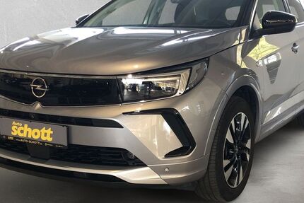 Opel Grandland (X) 29.693 km 23.980 &euro; Magstadt 71106