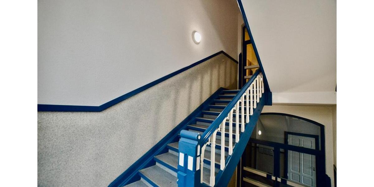 Arbeiten in historischer Brakeler Schule! 120 m² Büroflächen im charmanten Altbau zimmer