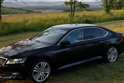 Skoda Superb 163.000 km 18.990 € Nohfelden 66625