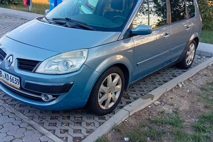 Renault Scenic 172.900 km 2.750 &euro; Korntal-Muenchingen 70825