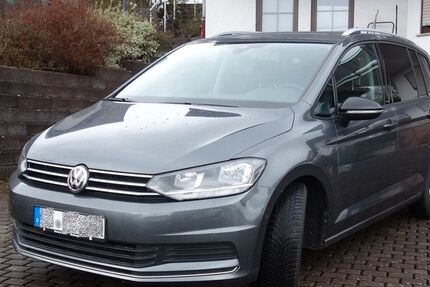 VW Touran 34.500 km 22.990 &euro; Rabenau-Odenhausen 35466