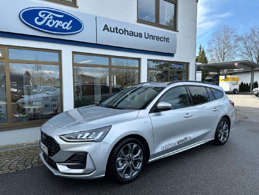 Ford Focus 6.500 km 29.990 € Tittling 94104