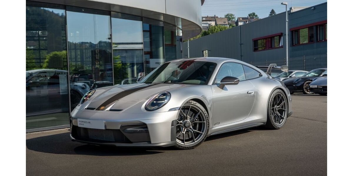 Porsche 992 2.232 km 242.800 &euro; Siegen 57080