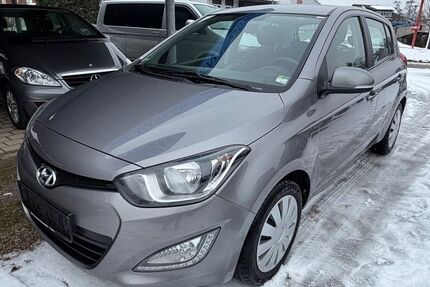 Hyundai i20 86.000 km 8.900 &euro; Albbruck 79774