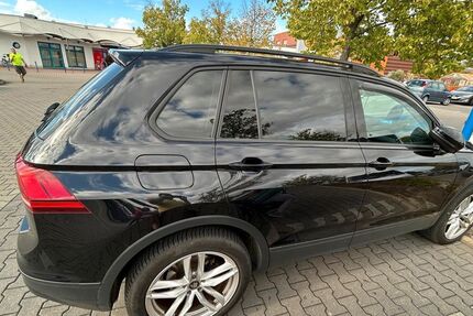 VW Tiguan 30.000 km 16.200 &euro; Krefeld 47798
