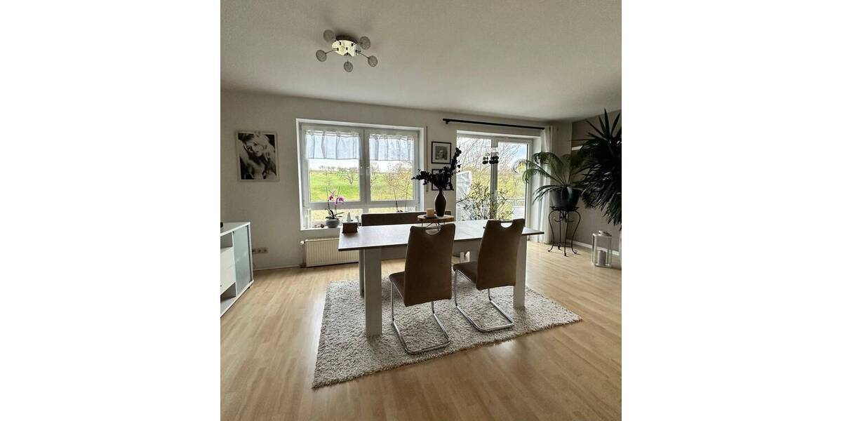 Einfamilienhaus Berkatal Hitzerode - 6 Zimmer, 165 m&sup2;, 1.000&euro; | Angebot:26258585