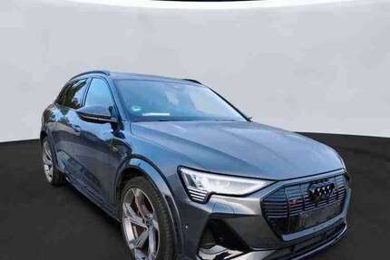 Audi e-tron 34.300 km 44.950 &euro; Salzgitter 38259