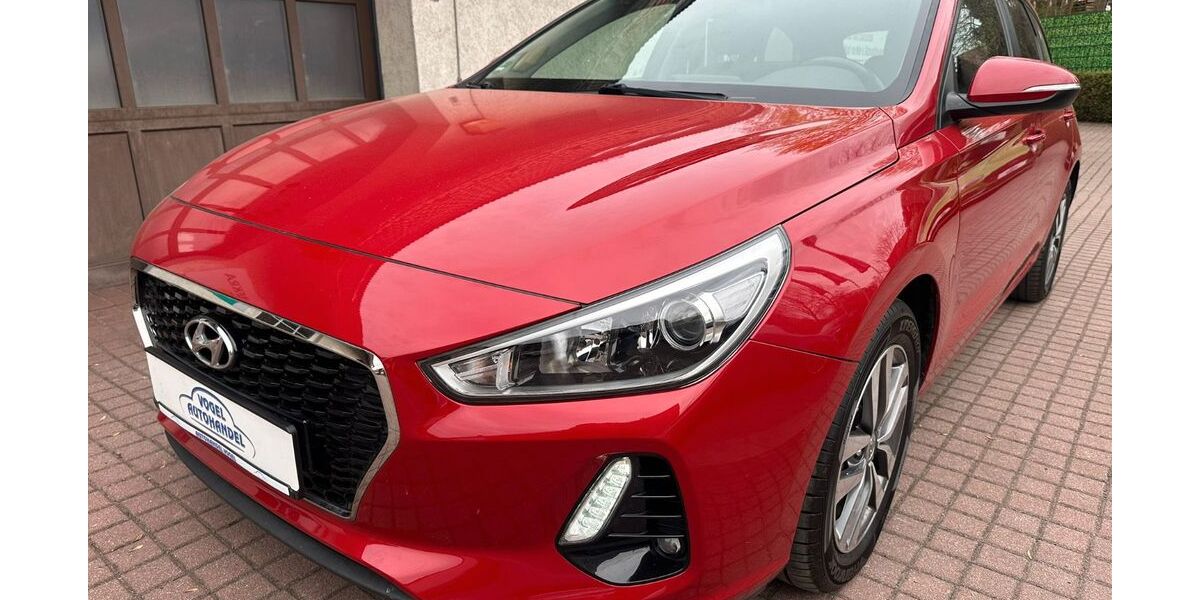 Hyundai i30 107.594 km 13.900 &euro; Berlin 13059