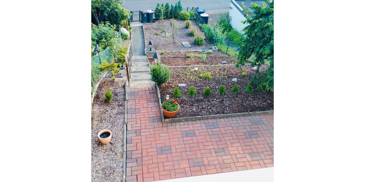 Reihenhaus Siegen Kaan-Marienborn - 6 Zimmer, 125 m&sup2;, 1.190&euro; | Angebot:26329599