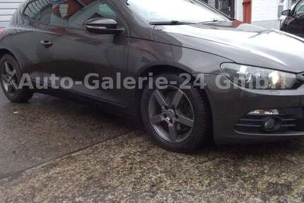 VW Scirocco 124.700 km 8.699 &euro; Berlin 12277