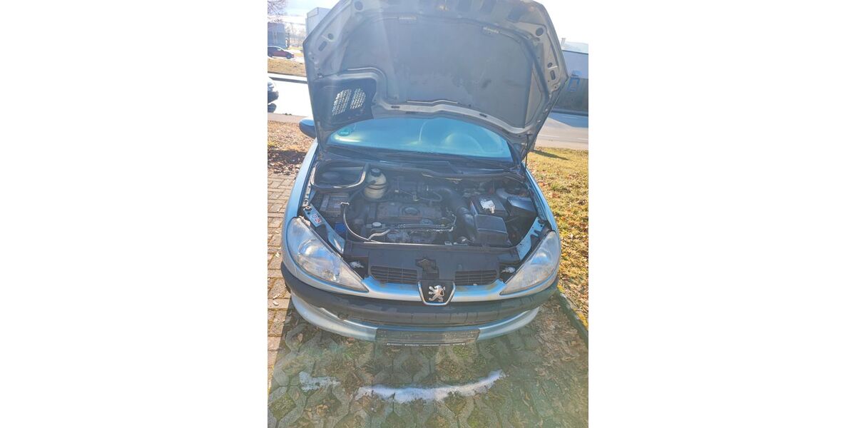 Peugeot 206 202.000 km 700 &euro; Münsingen 72525