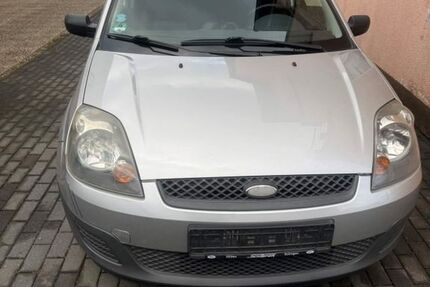 Ford Fiesta 163.660 km 2.499 &euro; Bochum 44805