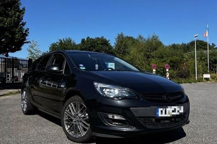 Opel Astra 118.991 km 8.999 &euro; Kiel 24106