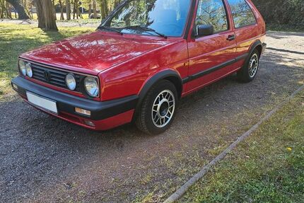 VW Golf 102.000 km 11.899 &euro; Hallbergmoos 85399