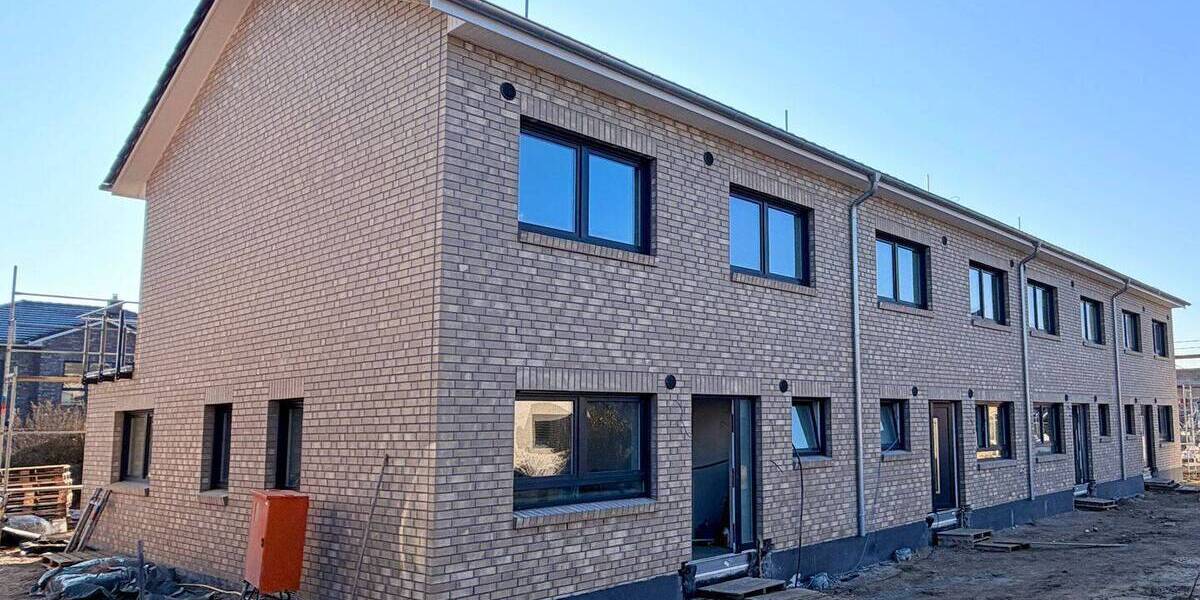 Reihenmittelhaus Verden - 4 Zimmer, 123 m&sup2;, 1.600&euro; | Angebot:25970699