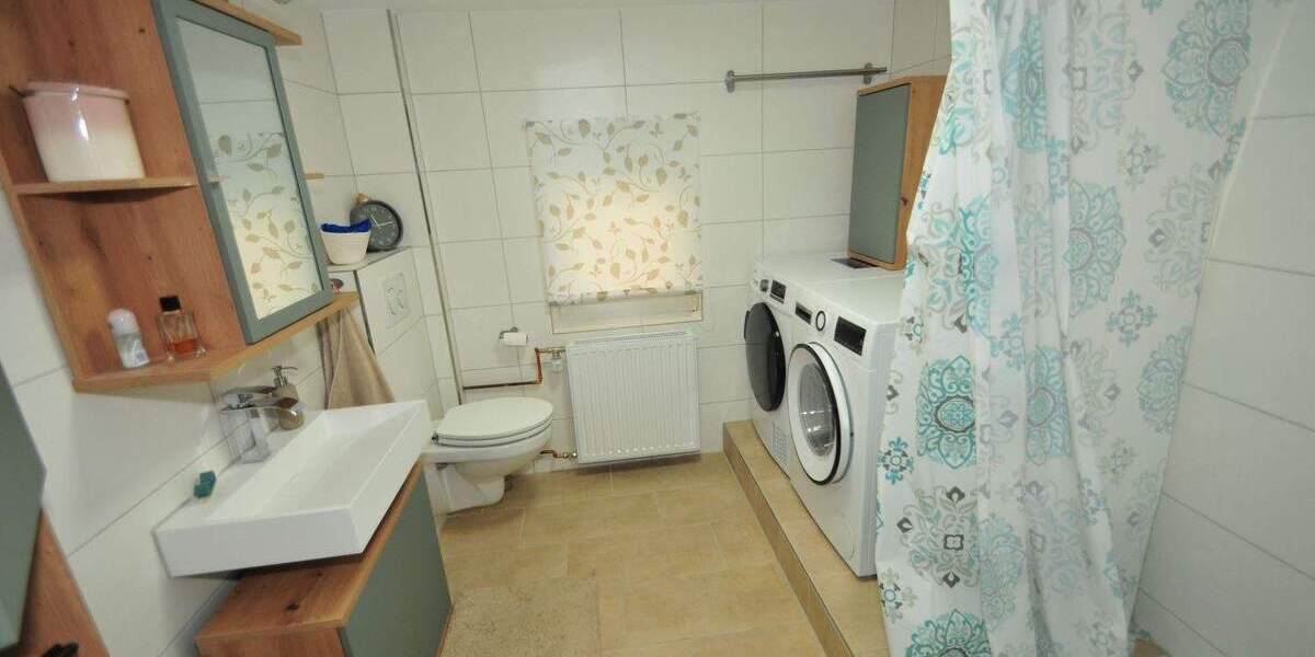 Doppelhaushälfte Leutenbach - 6 Zimmer, 125 m&sup2;, 485.000&euro; | Angebot:25360650